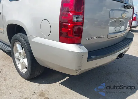 2007 Chevrolet Suburban 1500 Lt из США, поврежденный, VIN 1GNFC16097J338927